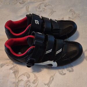 Peloton Black Cycling Shoes with Red & White, SIZE 40 or US Size 9 W, Size 7 M